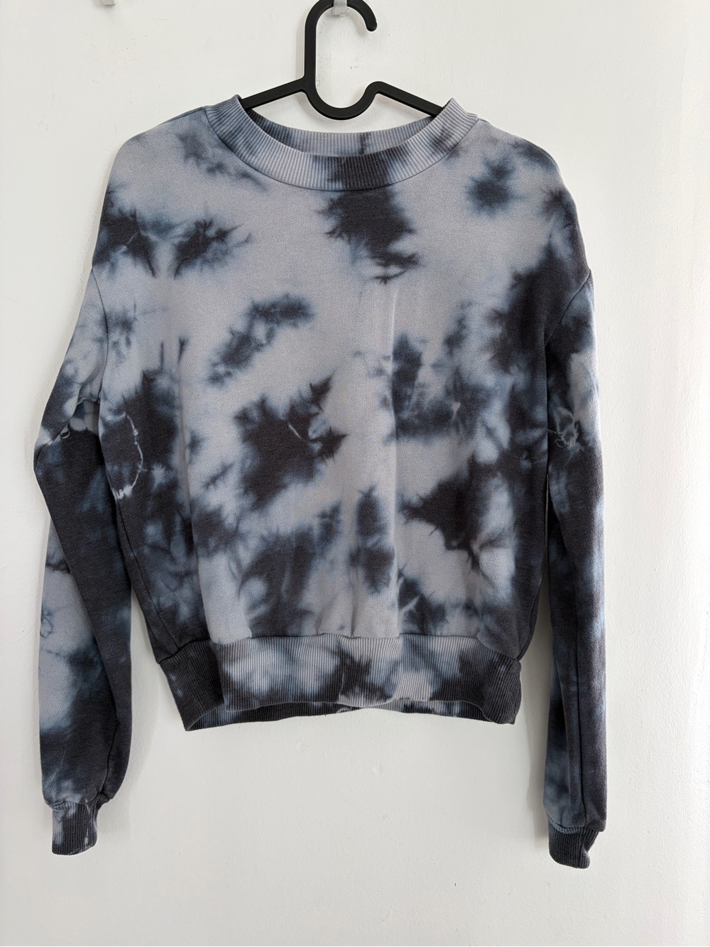 Tie-Dye Crewneck Sweatshirt - Black & Gray